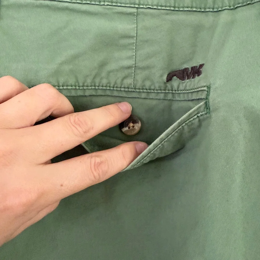 Mountain Khakis Mens Olive Green Classic Fit Chino Shorts Size 40x8 Cotton Blend